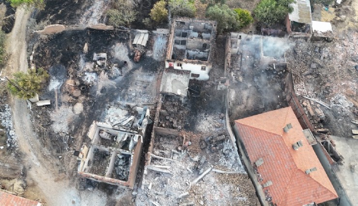 Çanakkale'de bir köy alevlere teslim: O görüntüler yürek burktu