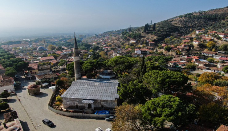 Ödemiş'teki 712 yıllık camiye sahip çıkılmadı: Aydınoğlu Mehmet Bey Camisi'nin restorasyonu yarım kaldı