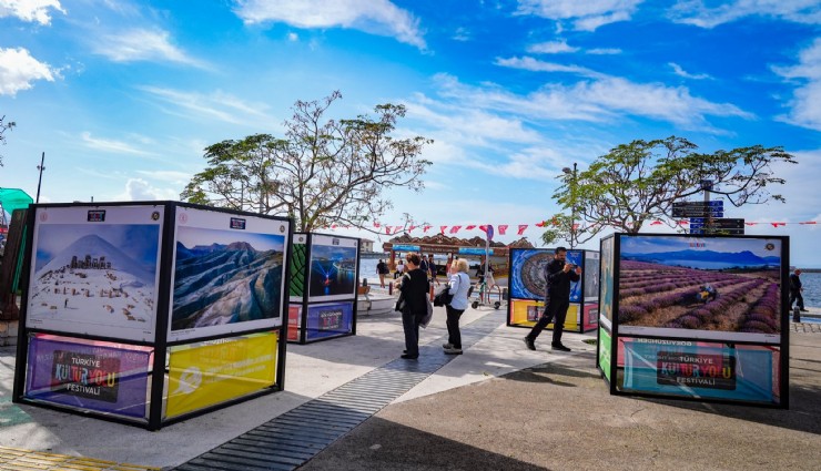 'Gökyüzünden Türkiye fotoğrafları' İzmir'de
