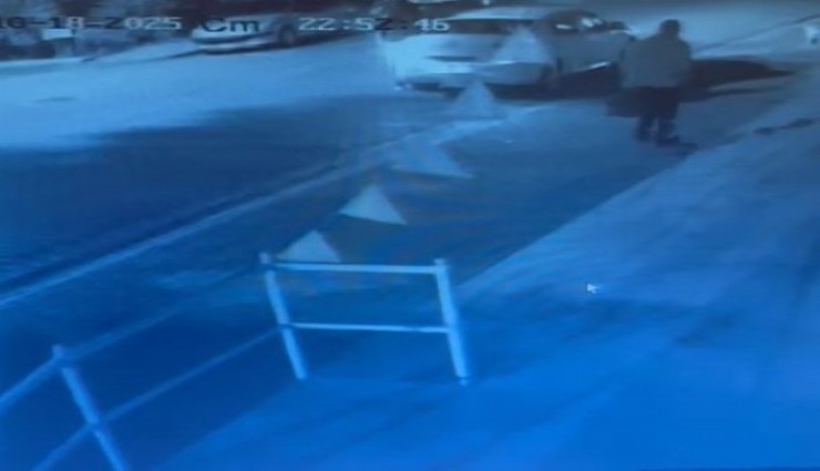 3 kişiyi öldüren, 2'si polis 7 kişiyi yaralayan Mustafa Emlik'in Uzman Çavuş Kemal Ekri'yi vurma anı kamerada