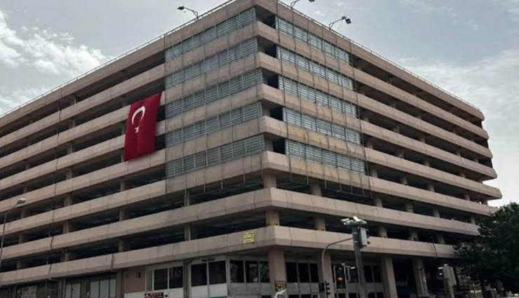 Çankaya katlı otoparkı yıkılıyor: Şehir Plancıları Odası’ndan destek açıklaması
