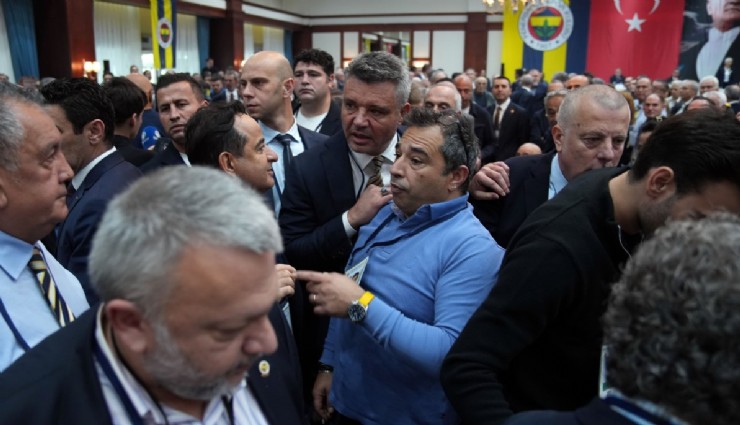 Fenerbahçe Yüksek Divan Kurulu Toplantısı'nda gerginlik