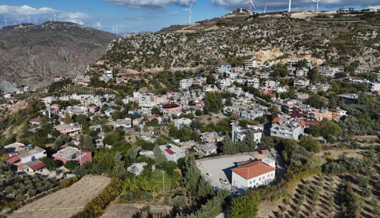 İlk kez duyanları şaşırtsa da 2 bin nüfuslu mahallede herkes ‘Dadük’ soy ismini taşıyor