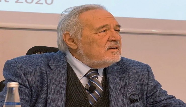 Tarihçi İlker Ortaylı kalp krizi geçirdi