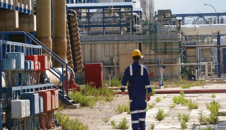 Yunanistan Parlamentosu, azami mesai süresini 13 saate kadar yükselten tasarıyı kabul etti