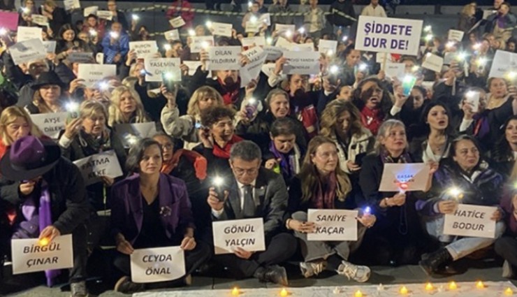 CHP İzmir'in kadınlarından şiddete karşı üç eylem