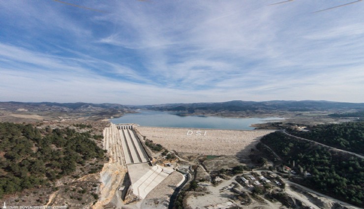 İzmir’de Ocak ayı sonuna kadar gündüz su kesintisi olmayacak: Dünden itibaren Gördes’ten su gelmeye başladı