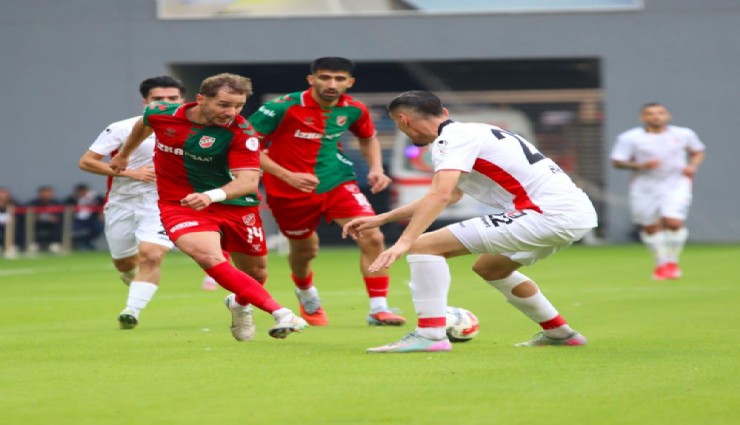 Karşıyaka Uşakspor'u puansız gönderdi: 1-0