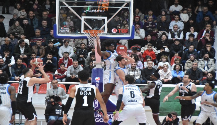 Basketbol Süper Ligi: Aliağa Petkimspor: 72 - Beşiktaş: 75