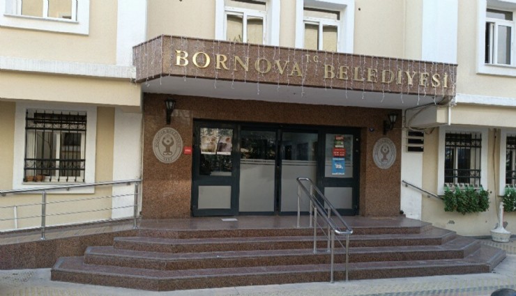 Bornova’da kadro değişimi