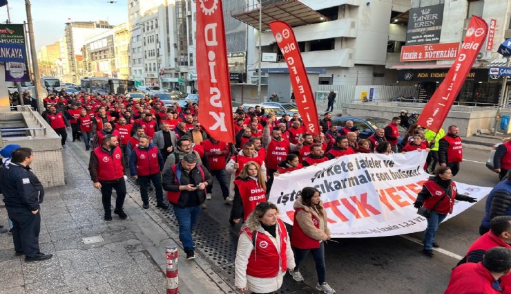 İzmir Büyükşehir işçileri 