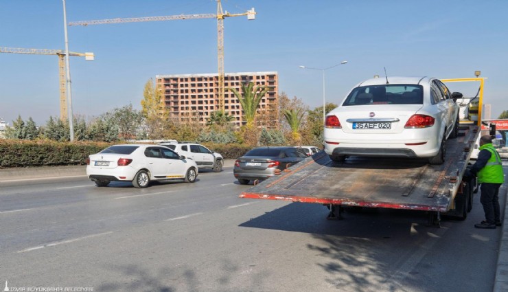İzmir'de yoğun saatlerde ücretsiz çekici hizmeti