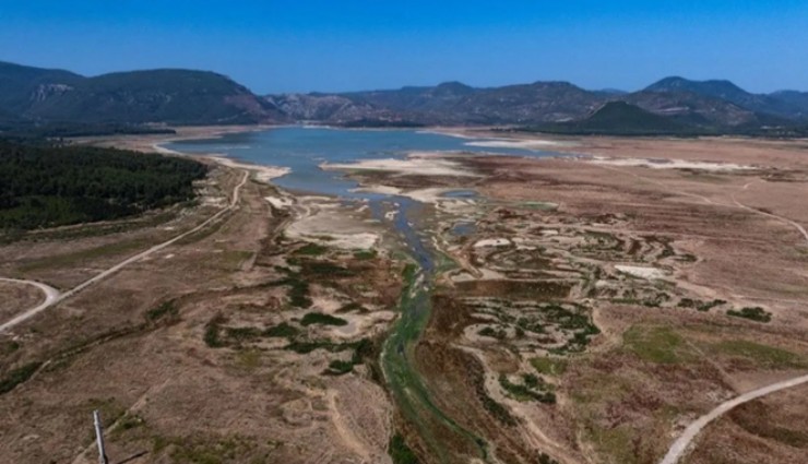 İzmir'in ana su kaynağında seviye sıfıra düştü