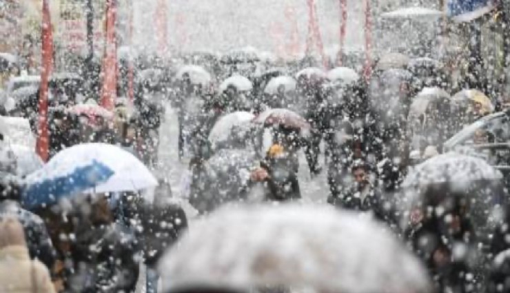 Kar yağışı eğitimi vurdu: Birçok ilde okullar tatil edildi