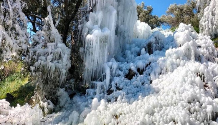 Aydın'da patlayan su borusu görsel şölen oluşturdu