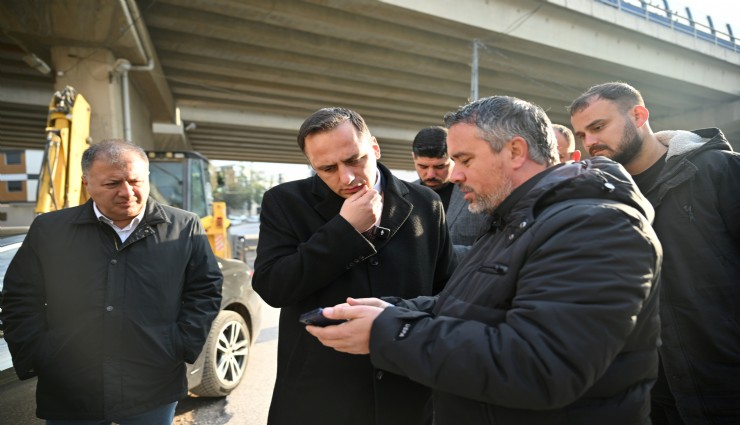 Bornova’da yol çalışmaları kar-kış dinlemiyor