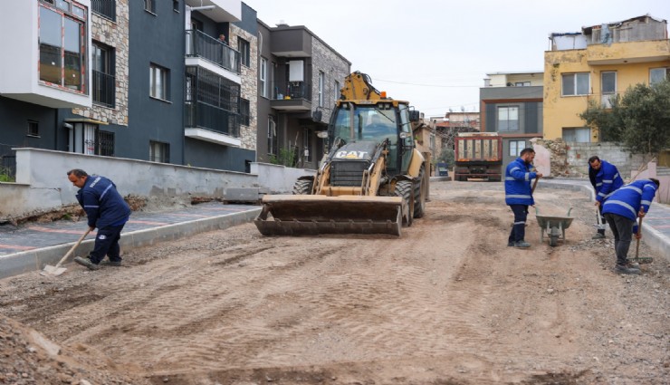 Buca sokaklarında yoğun mesai