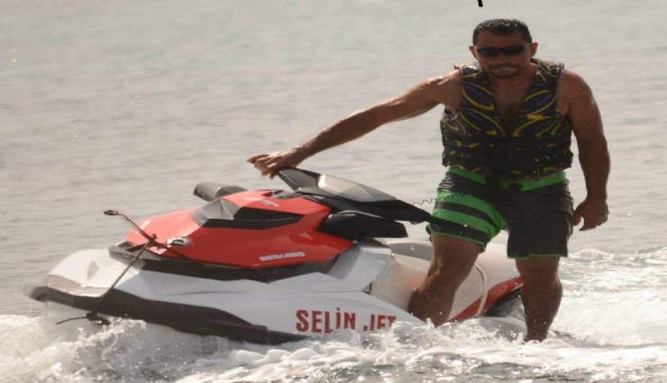 Bodrum'da pasarella ile yat arasına sıkışan kaptan hayatını kaybetti