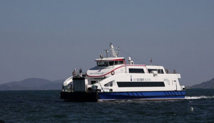İzmir'de vapur seferleri iptal edildi