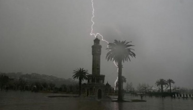 İzmir ve Ege Bölgesi yağış etkisinde: Bayram boyunca hava yağışlı olacak