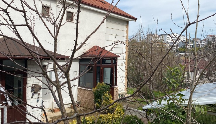 Kocaeli'nde akılalmaz olay: 'Hacı baba' adı verdikleri manevi varlıkla 2 milyon lira vurgun yaptılar, Suçlu ise 'cinler' oldu