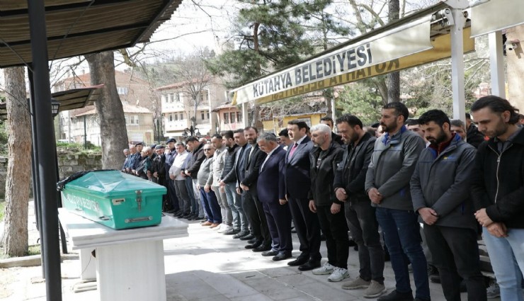 Kütahya'da balkondan düşen genç kız hayatını kaybetti