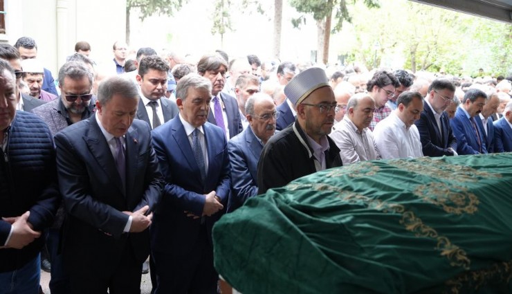 11. Cumhurbaşkanı Abdullah Gül'ün dayısı İzmir'de toprağa verildi
