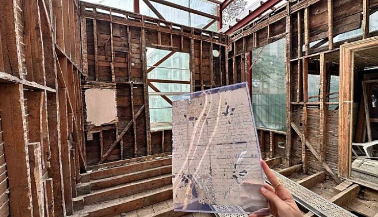 Pendik’te müze restorasyonu sırasında duvardan aşk mektubu çıktı