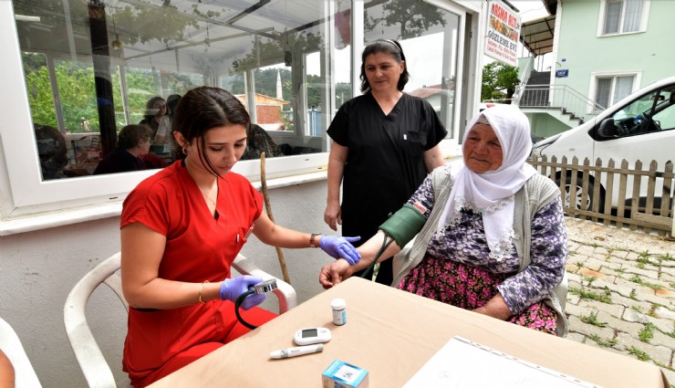 Bornova Belediyesi’nden köylere sağlık hizmeti