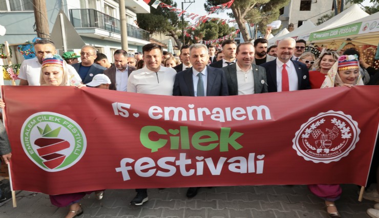 Emiralem Çilek Festivali, kapılarını 15. kez açtı