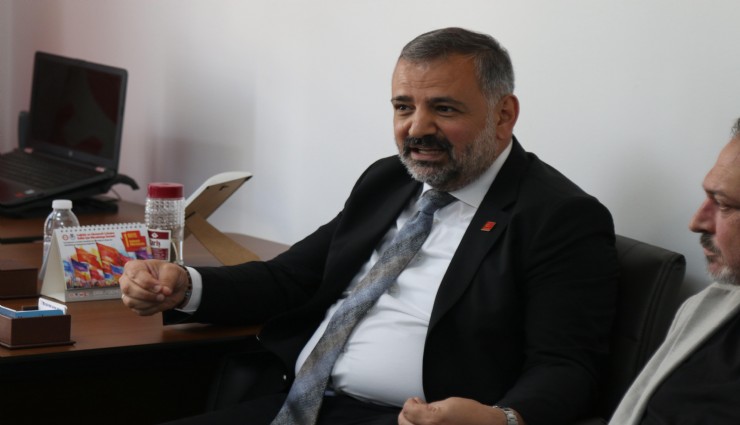 Grev öncesi Aslanoğlu DİSK'i ziyaret etti: ''Grevsiz anlaşma için son ana kadar çabalayacağız''