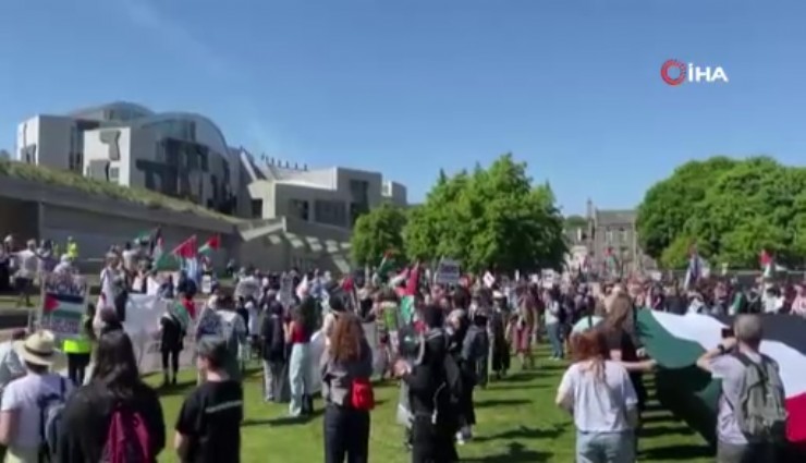 İskoçya'da Nakba Günü yürüyüşünde 