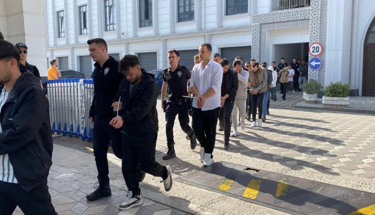 İzmir, Aydın, Muğla ve Denizli'nin de aralarında olduğu 28 ilde dolandırıcılık operasyonu