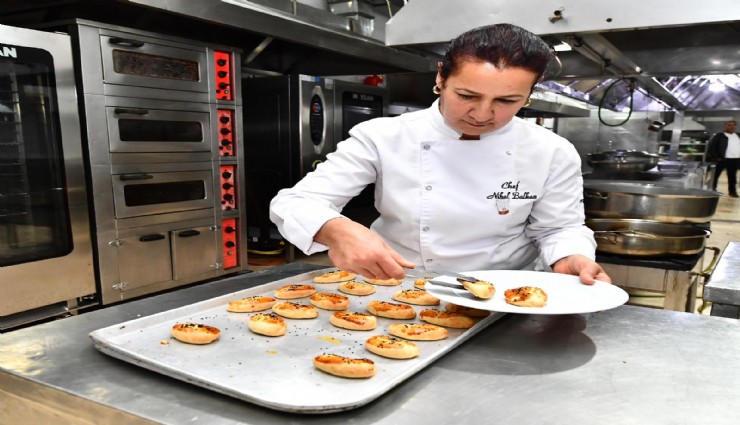 Meslek Fabrikası hayatlarını değiştirdi: 40 yaşından sonra kendi hikyelerini yazdılar