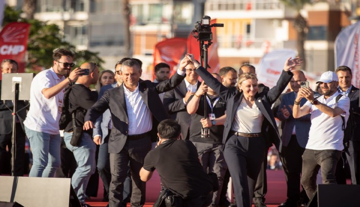 Özel: Azınlık hükümetine karşı demokrasi bayrağını Gündoğdu'dan açıyoruz