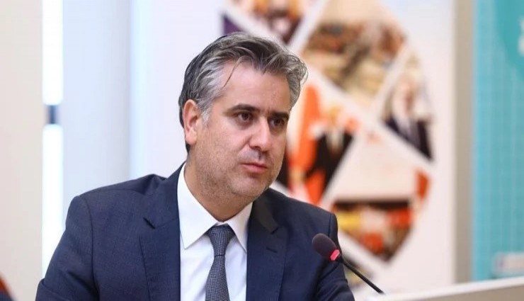 AK Partili Yalçın tekne kazasında yaralandı