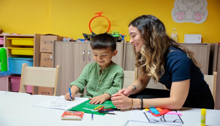 Annelere kolaylık, çocuklara oyun