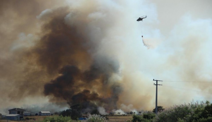 Bornova'da elektriğe yangın kesintisi