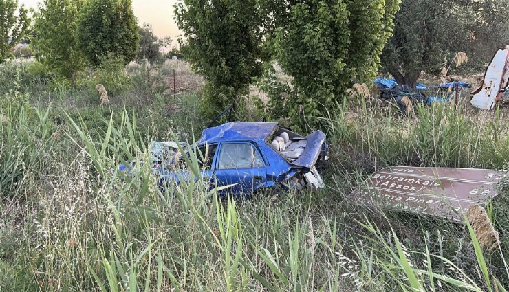 Çanakkale'de üç araç birbirine girdi: 1'i ağır 5 yaralı