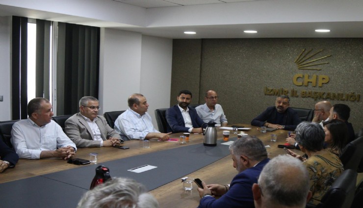 CHP İzmir Örgütü’nden grev sürecinde Tugay’a tam destek