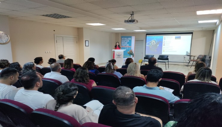 Çiğli’de Atıkları Kaptık, Resif Yaptık semineri gerçekleşti