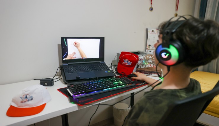 Dijital Dershane ile her an her yerde eğitim