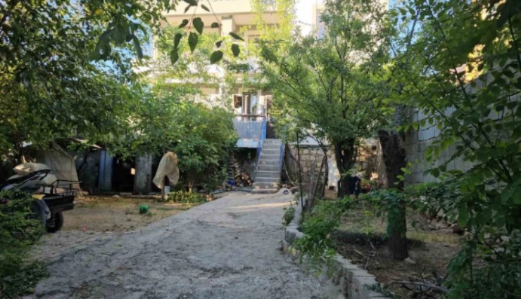 Diyarbakır'da baba dehşeti: Çocuklarını ve kendisini bıçakla yaraladı