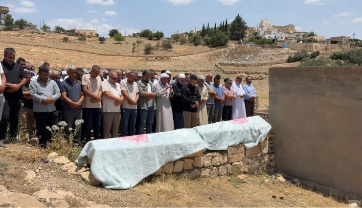 İzmir’deki zincirleme kaza Mardin’i yasa boğdu: Kardeşler toprağa verildi