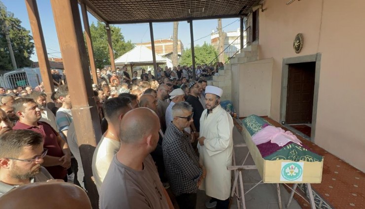 Minik Nazlı’ya acı veda