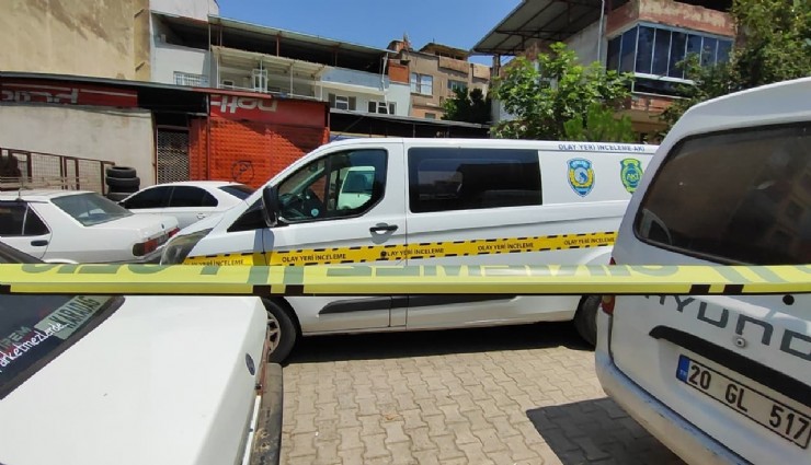Tire'de korkunç cinayet: Önce eşini sonra kendini silahla vurarak intihar etti