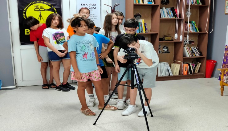 Bornova’da genç yeteneklere sinema yolculuğu