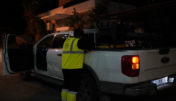 Çeşme’de yaz temizliği ve ilaçlama seferberliği: 24 saat kesintisiz hizmet