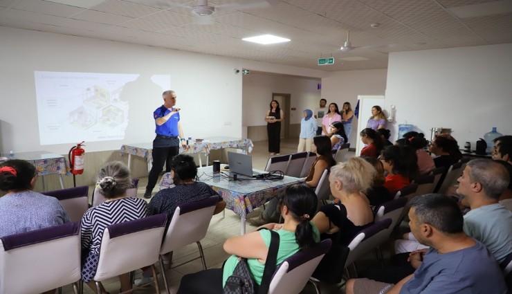 Engelli Bireylere Deprem Eğitimi