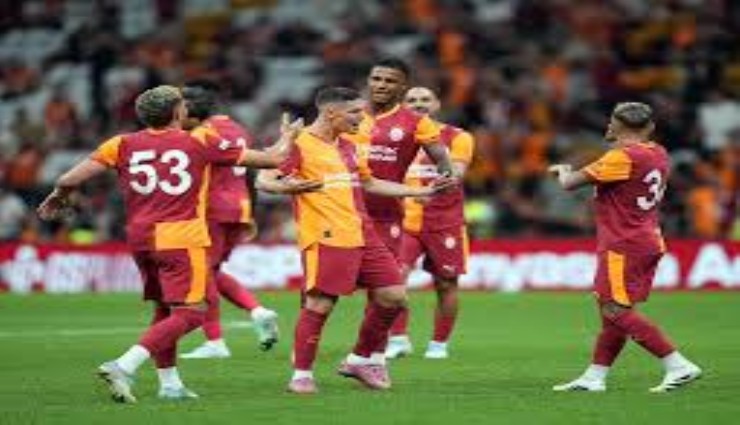 Galatasaray, hazırlık maçında Strasbourg'u 3 golle geçti